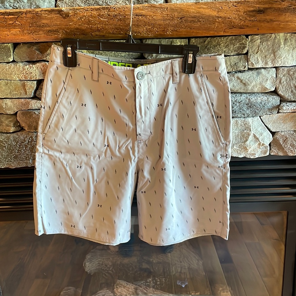 Under Armour Golf shorts